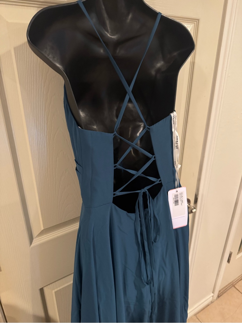 JJ's House Euridice
Dark Navy V-Neck Pleated Chiffon Dress - Picture 11 of 14